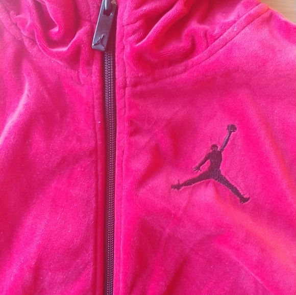 Jordan Nike Boys Velours Red Zipped Jacket Boys M - Picture 5 of 5